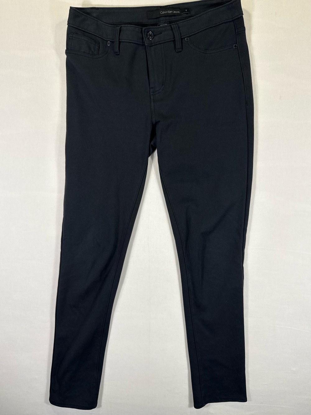 Calvin Klein Skinny Jeggings Pants in Black